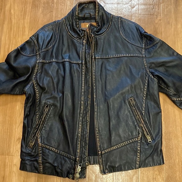 Moving Sale❗️ The Territory Ahead Vintage Wash Leather Jacket: Accepting Offers - Picture 8 of 16